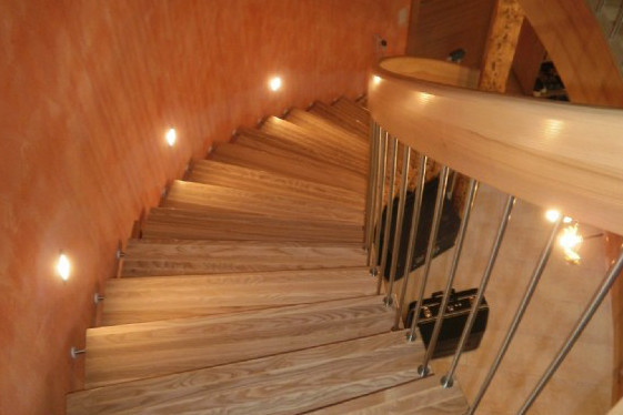 Stiege beleuchtet