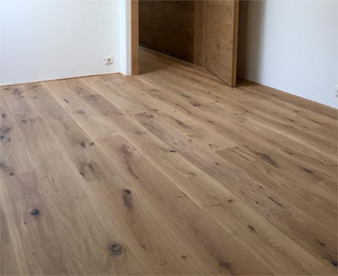 Lebensdauer von Parkett in 2 Schritten verlängern